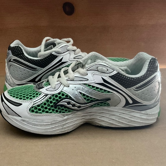 Kids Saucony Omni 9 Size 2Y - Picture 2 of 6